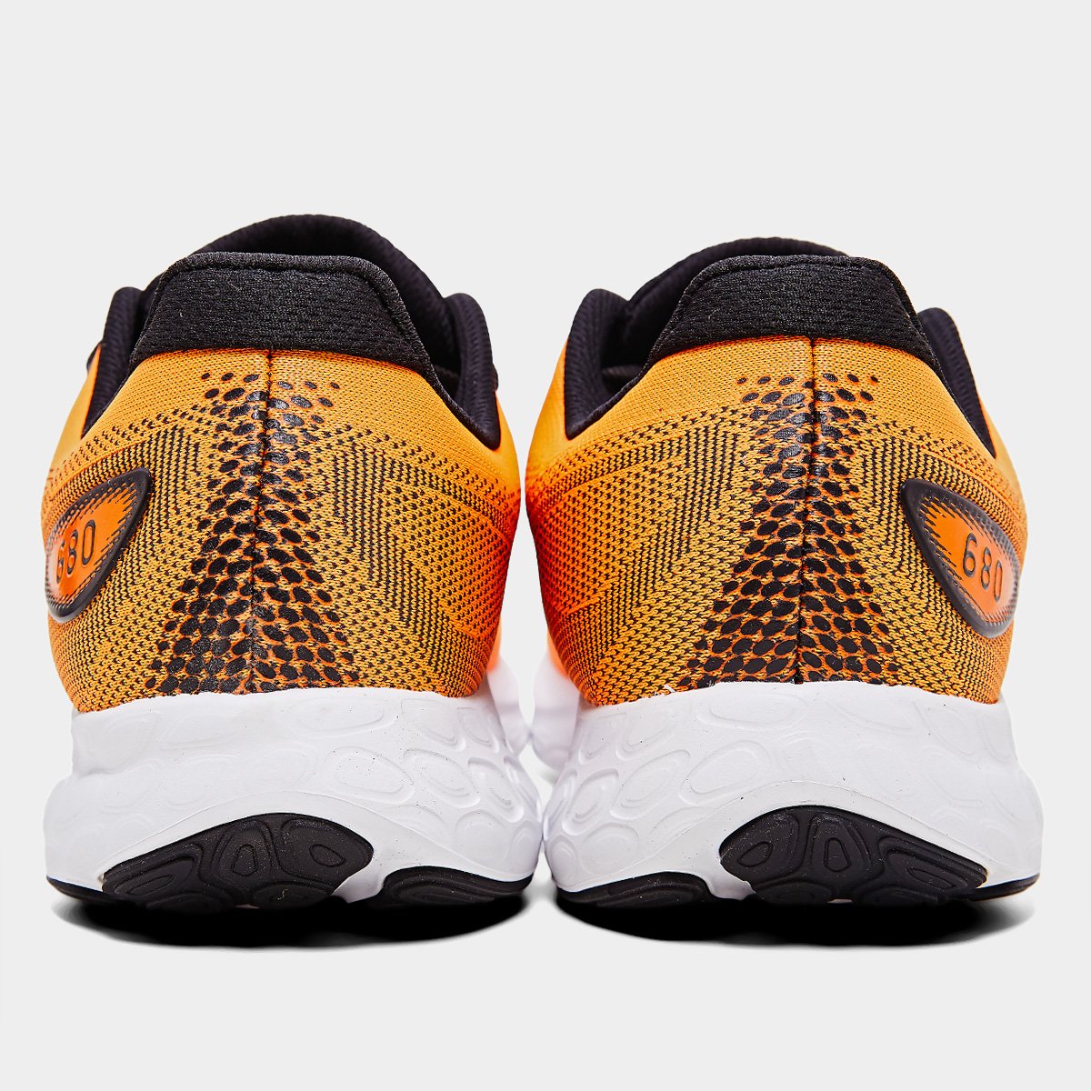 Tênis New Balance Fresh Foam 680 V8 Masculino - Laranja