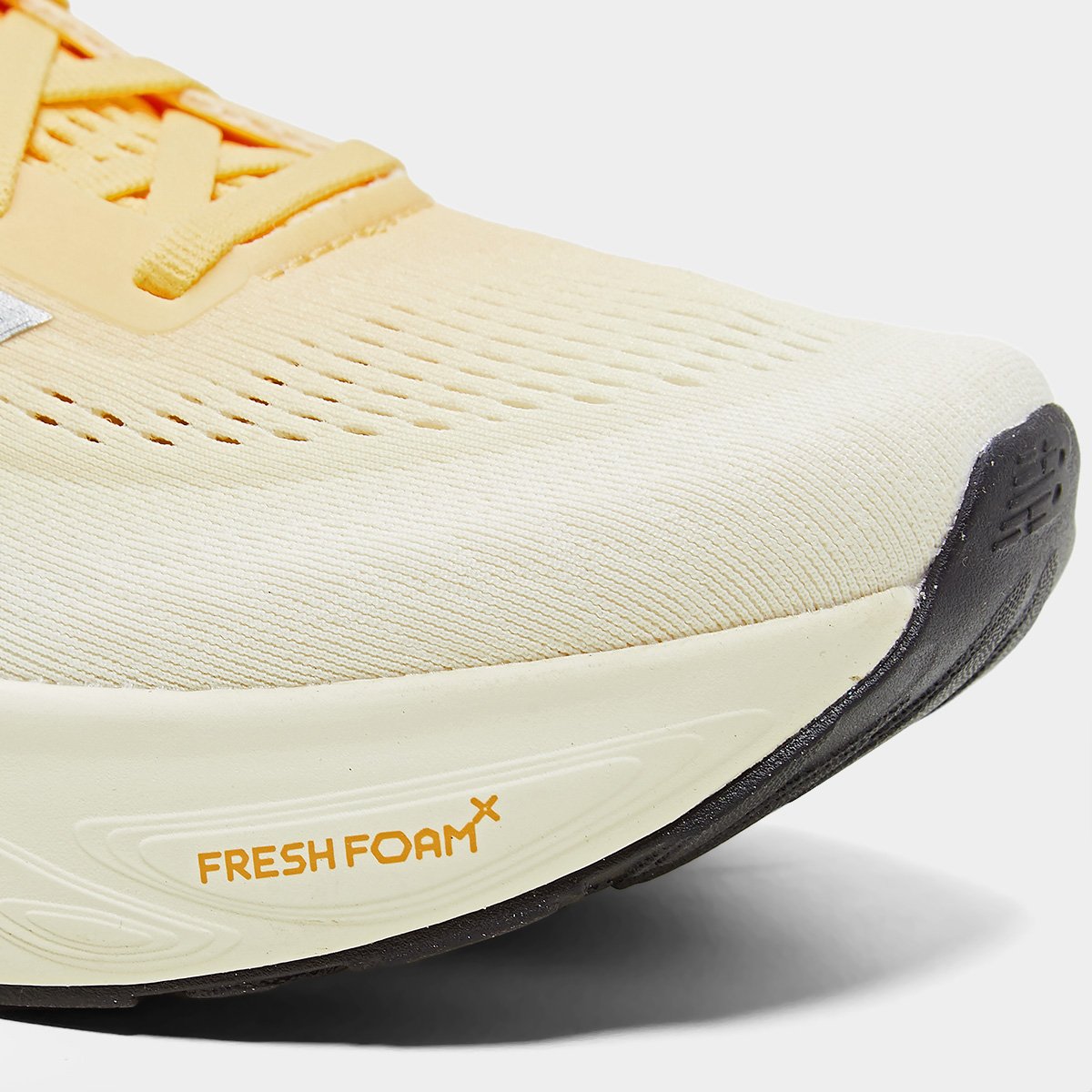 Tênis New Balance Fresh Foam X 1080 V14 Feminino - Amarelo Claro