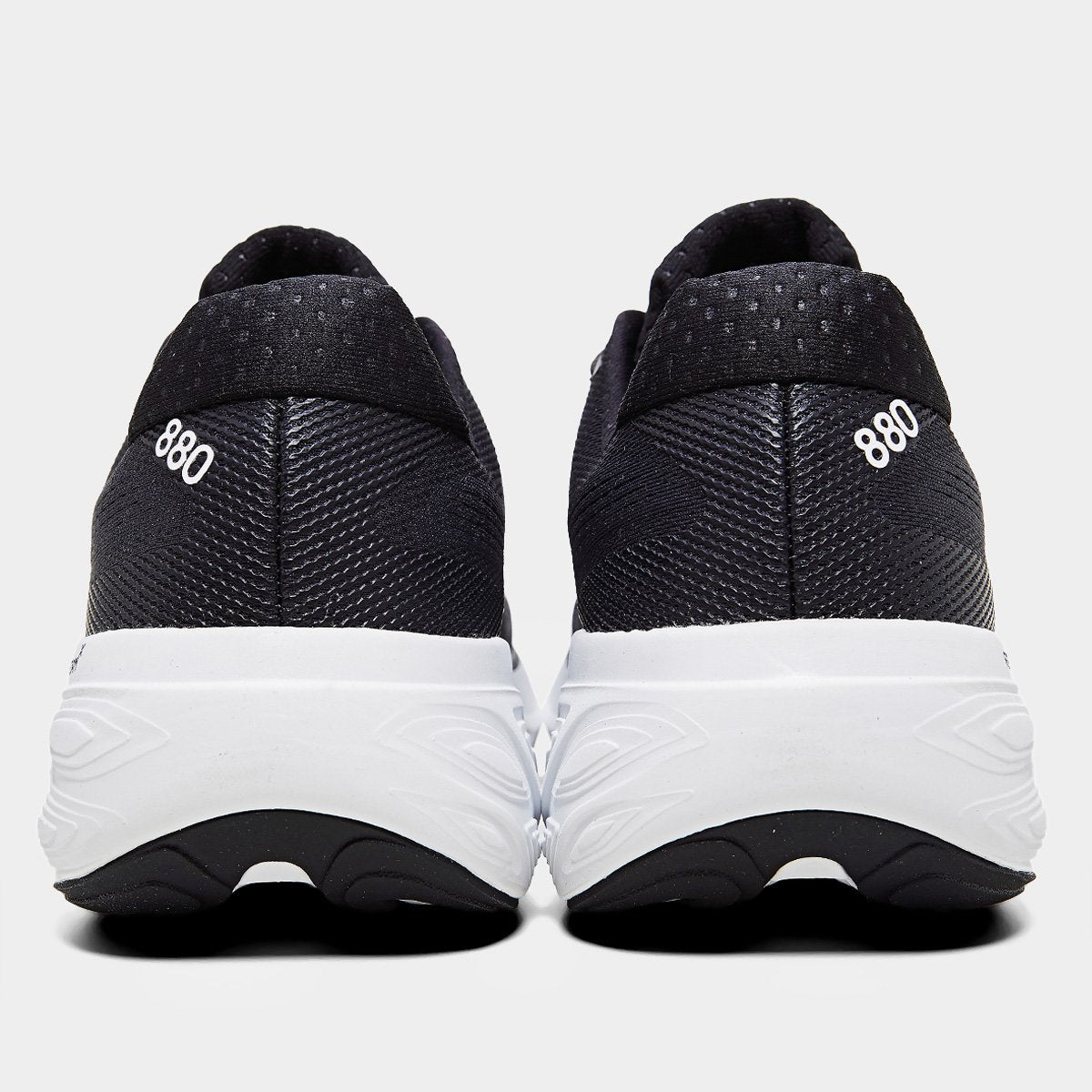 Tênis New Balance Fresh Foam x 880 V15 Masculino - Preto+Branco