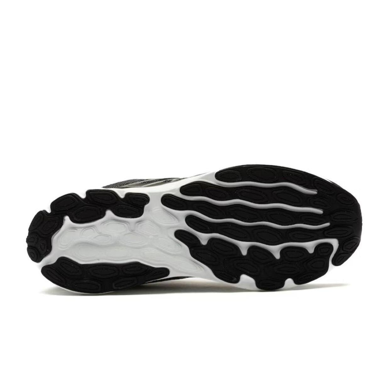 Tênis New Balance Fresh Foam 680 v8 - Preto