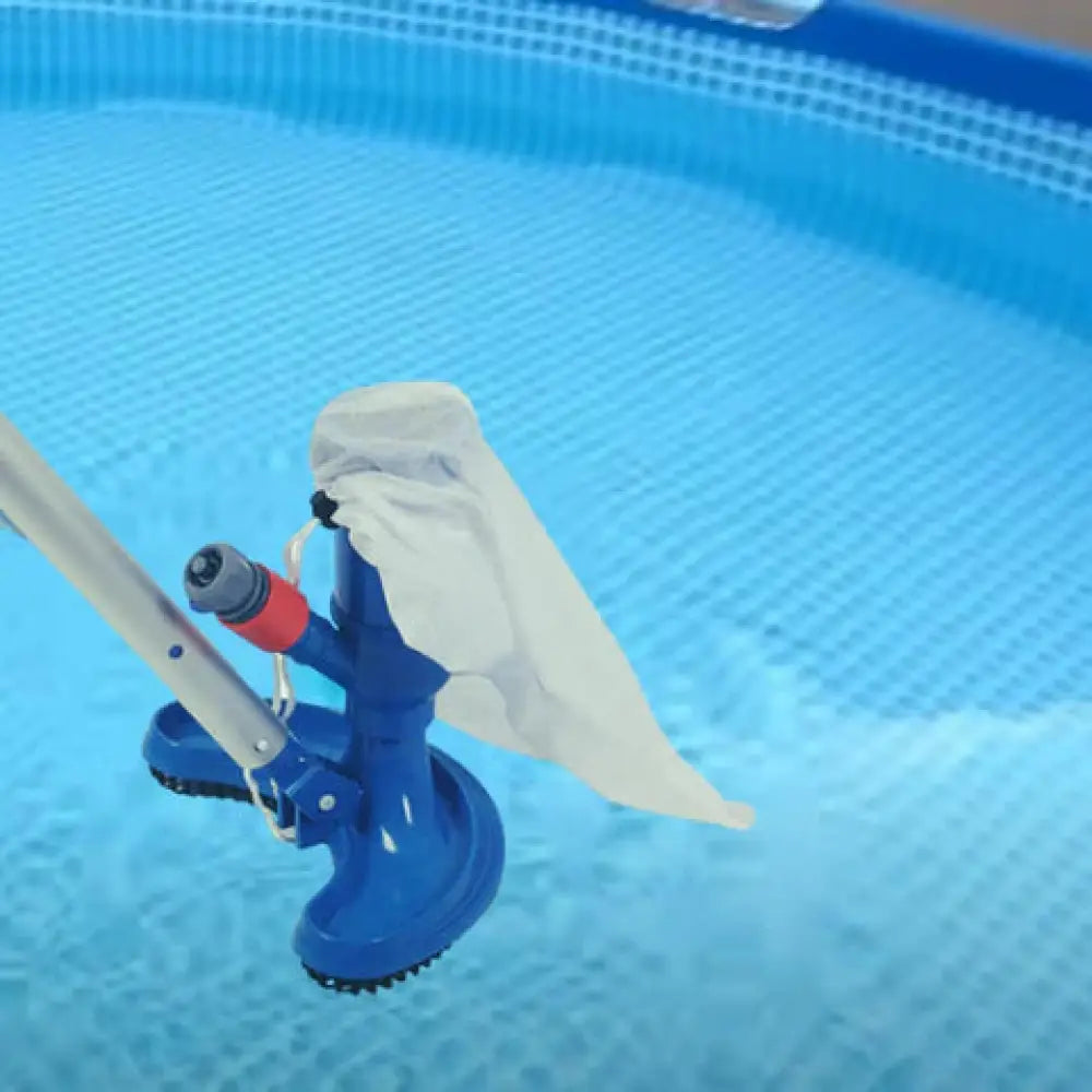 Aspirador de Piscina a Vácuo UltraClean - Prático e Econômico