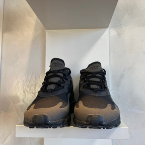 Nike Air Max 270 React Triple Black (Pronta Entrega)