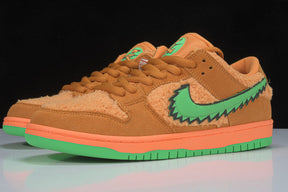 Nike Dunk Low Grateful Dead Bears Orange