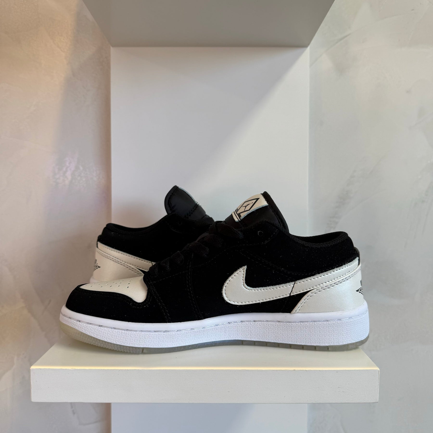 Jordan 1 Low Diamond Shorts (Pronta Entrega)