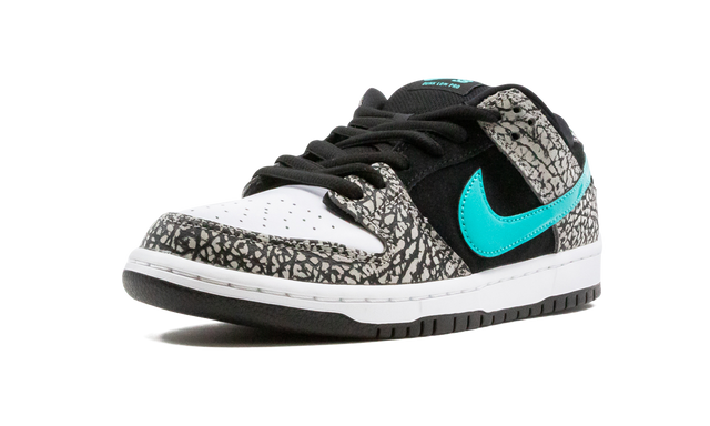 Nike SB Dunk Low Atmos Elephant