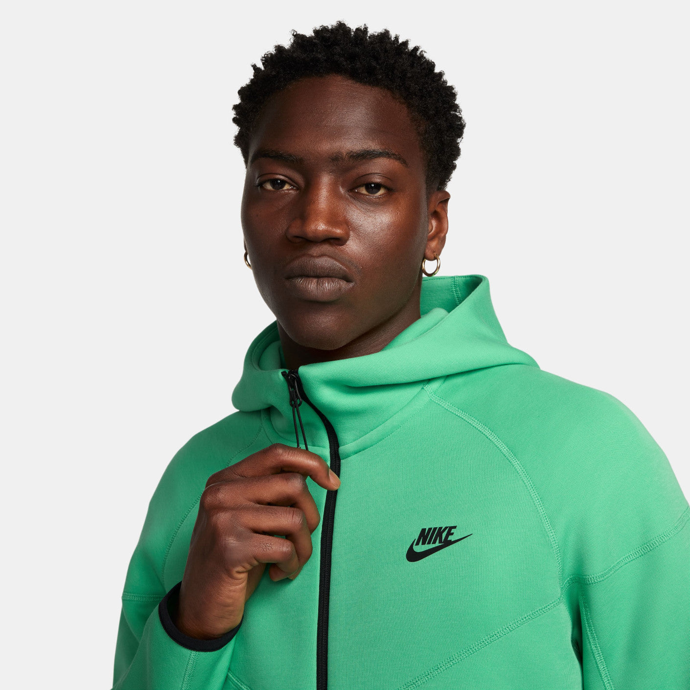 Conjunto Nike Sportswear Tech Fleece Light Green