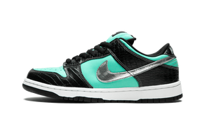 Nike SB Dunk Low Diamond Supply Co. Aqua Blue