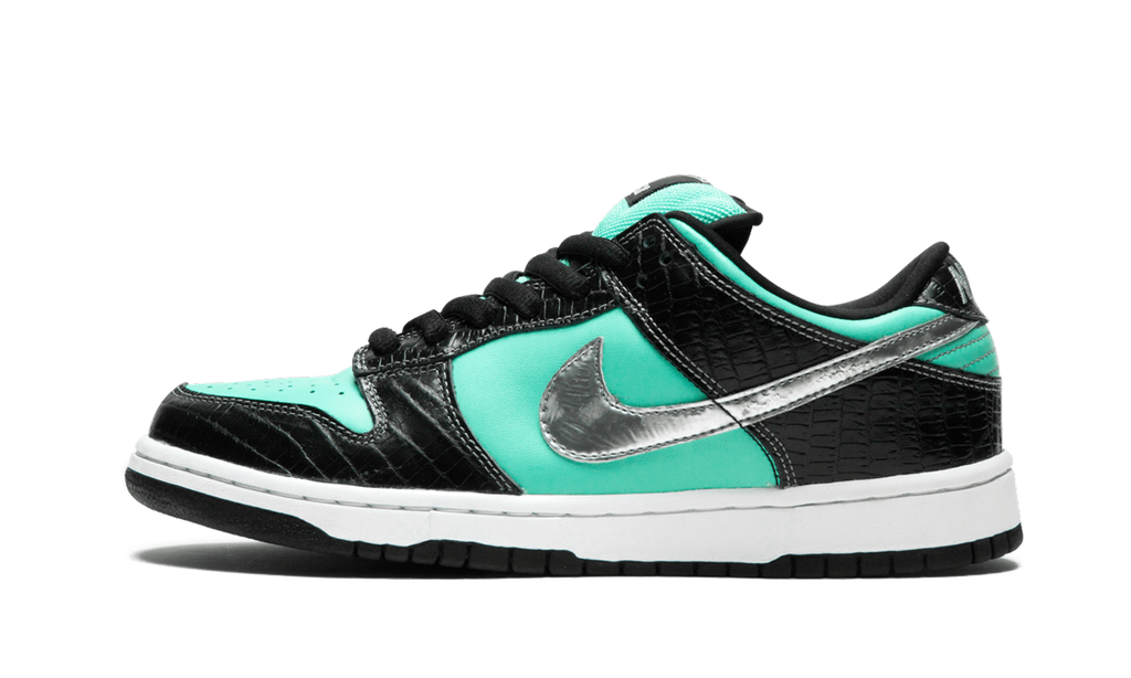 Nike Dunk Low Diamond Supply Co.