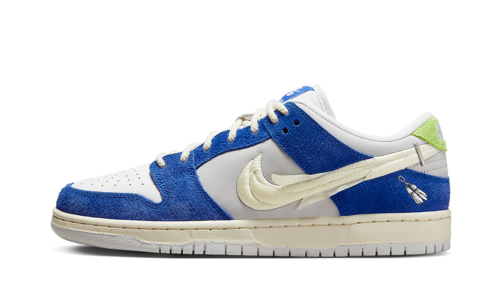 Nike SB Dunk Low Pro Fly Streetwear