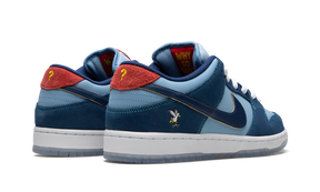 Nike SB Dunk Low The Predatory Bird