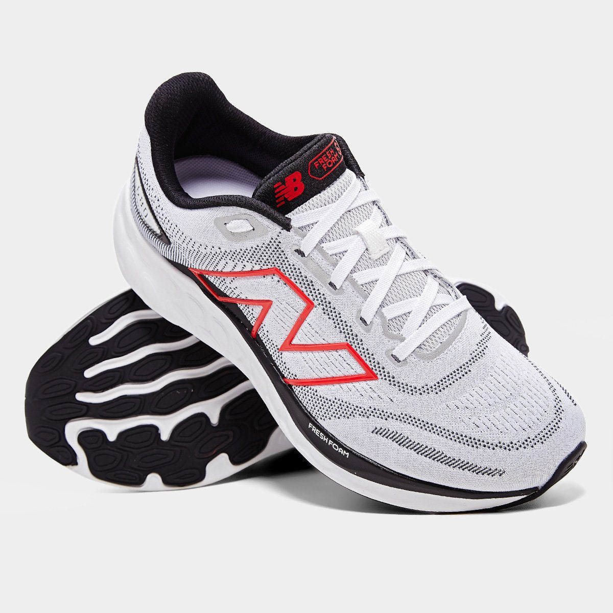 Tênis New Balance Fresh Foam 680 V8 Masculino - Branco+Vermelho