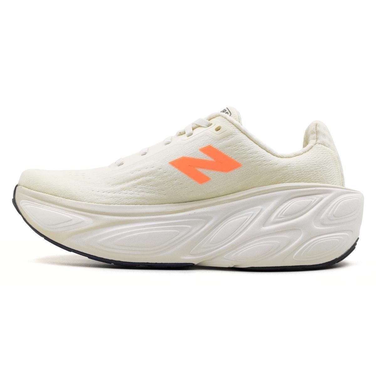 Tênis New Balance Fresh Foam X More V5 Feminino - Bege+Azul