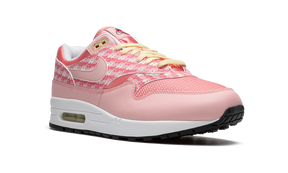 Nike Air Max 1 Strawberry Lemonade