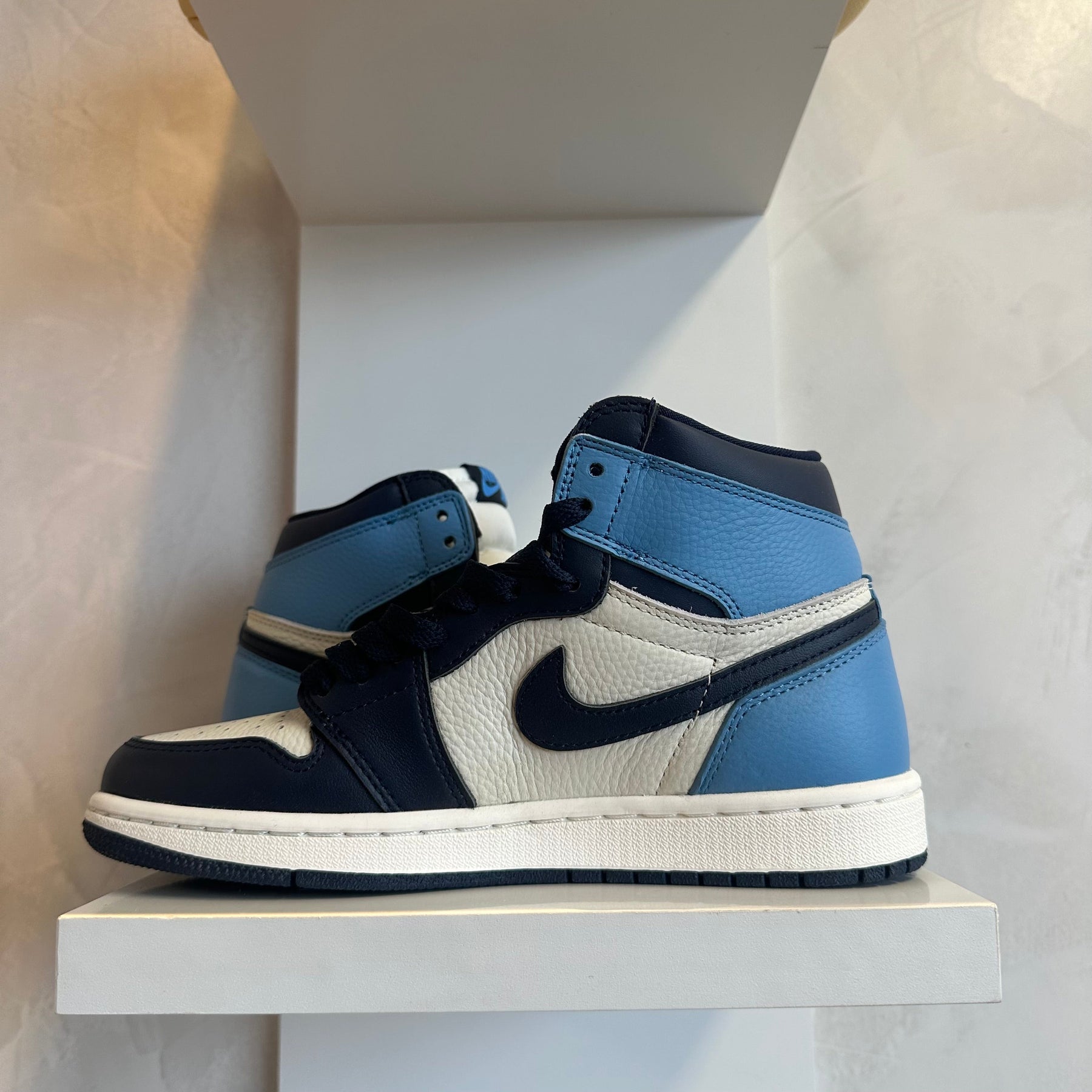 Jordan 1 Retro High Obsidian UNC (Pronta Entrega)