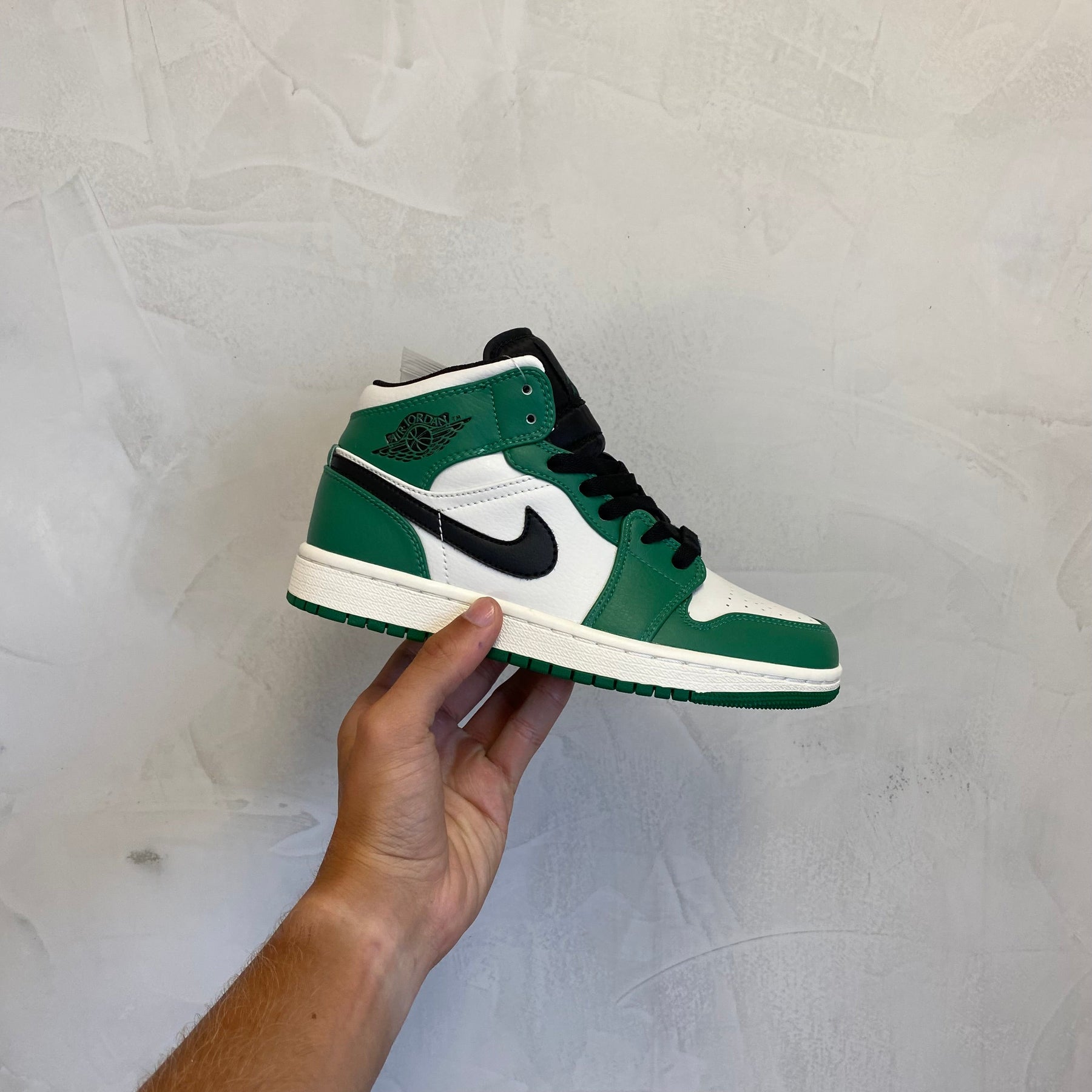 Jordan 1 Mid Pine Green (Pronta Entrega)