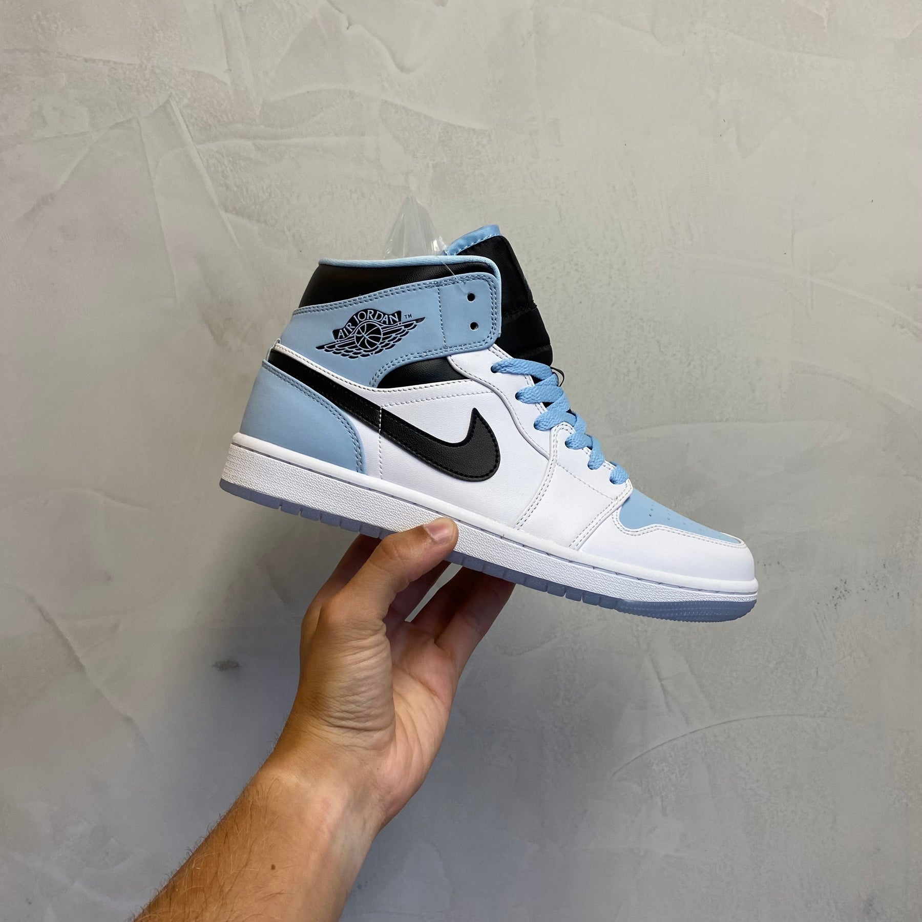 Jordan 1 Mid Ice Blue (Pronta Entrega)