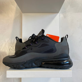 Nike Air Max 270 React Triple Black (Pronta Entrega)