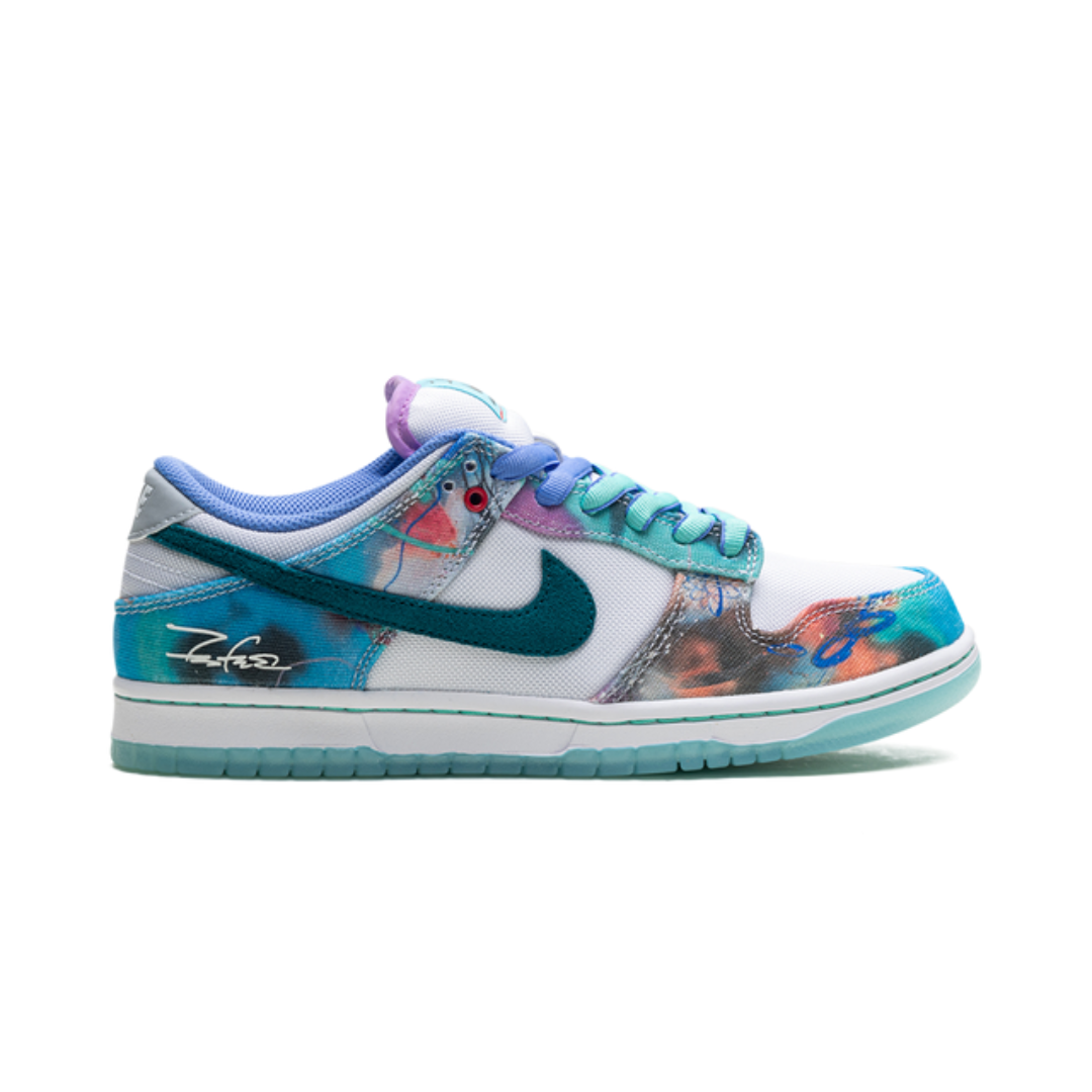 Nike SB Dunk Low Futura Laboratories Bleached Aqua