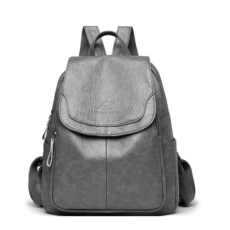 Mochila de Couro Legítimo Feminina - Bella