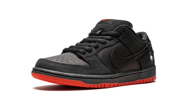 Nike SB Dunk Low Black Pigeon