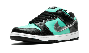 Nike Dunk Low Diamond Supply Co.