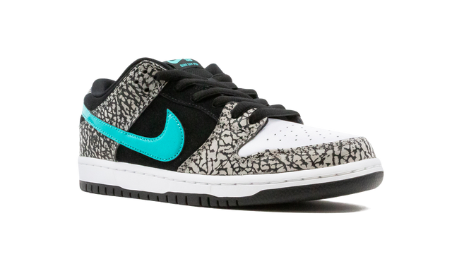 Nike SB Dunk Low Atmos Elephant