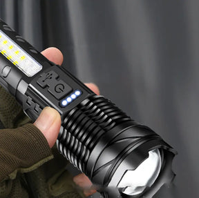Lanterna Laser Titanium Pro - À Prova de Água