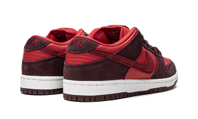 Nike SB Dunk Low Cherry