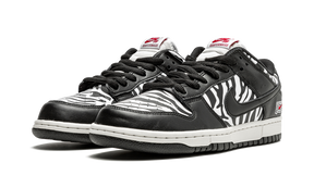 Nike SB Dunk Low Quartersnacks Zebra