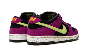 Nike SB Dunk Low ACG Terra Red Plum