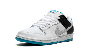 Nike SB Dunk Low Laser Blue