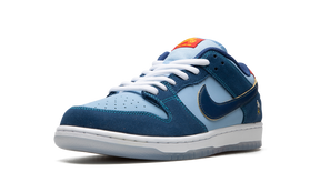 Nike SB Dunk Low The Predatory Bird