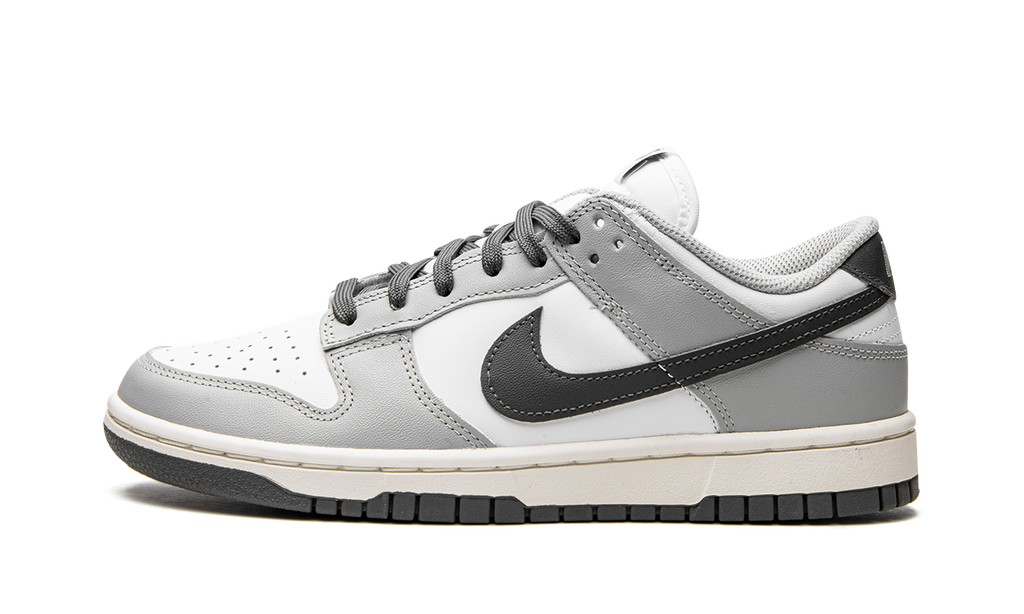 Nike Dunk Low Light Smoke Grey