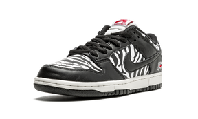 Nike SB Dunk Low Quartersnacks Zebra